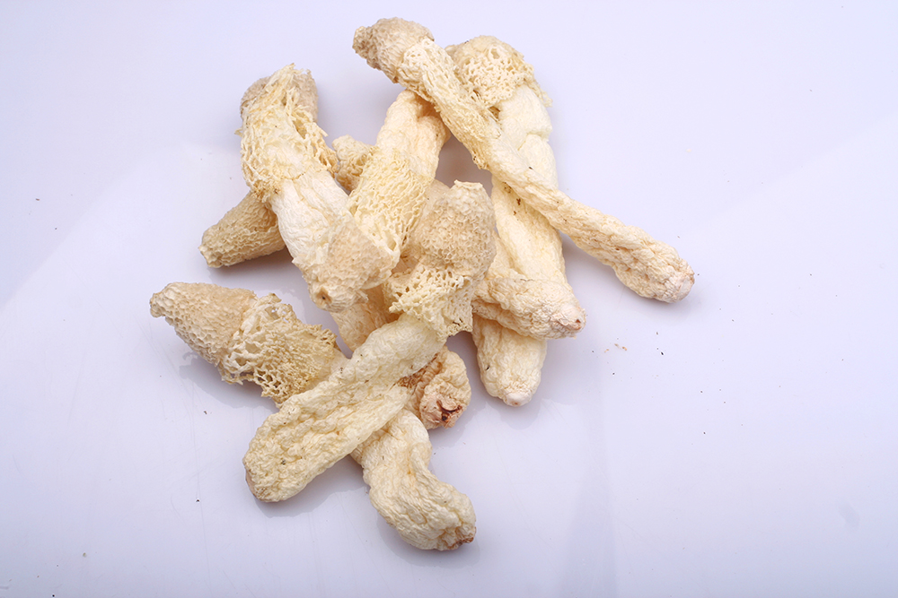 硒元素能“抗癌”？提醒：这5类日常食物含硒高，平时可多吃